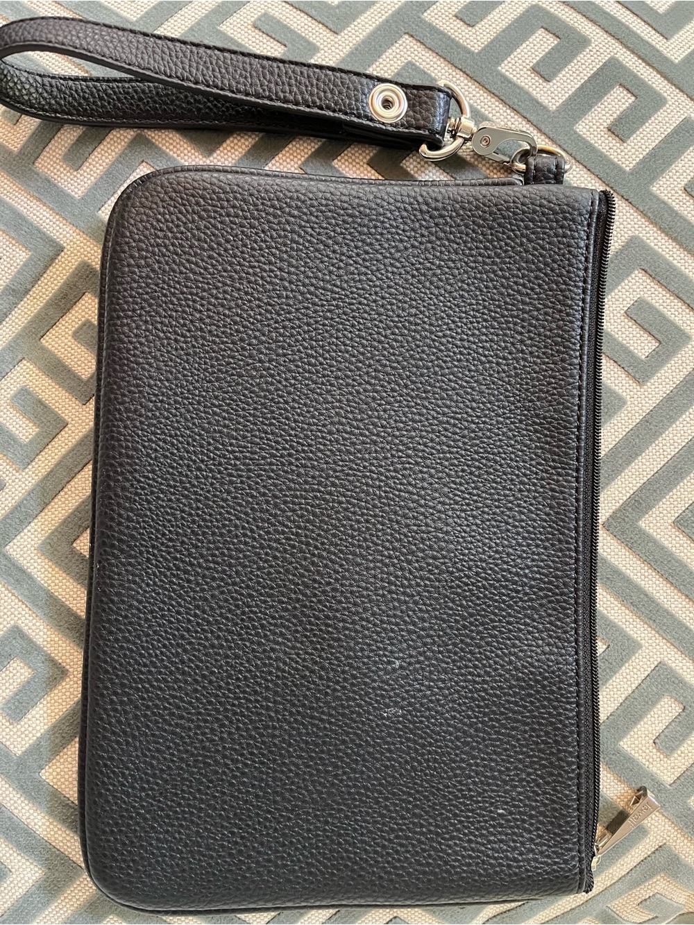 thirty one mini rubie wristlet -call out mark pictured